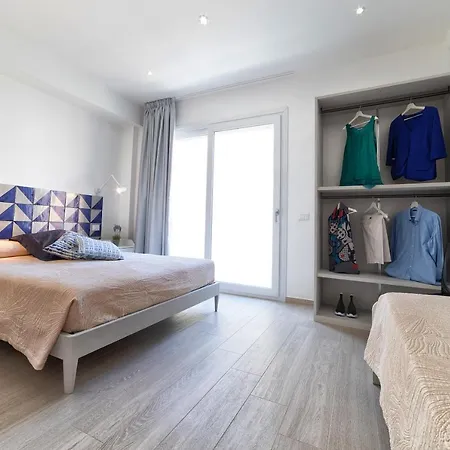 Lo Scoglio Della Formica 住宿加早餐酒店