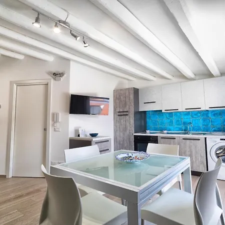 住宿加早餐酒店 Lo Scoglio Della Formica