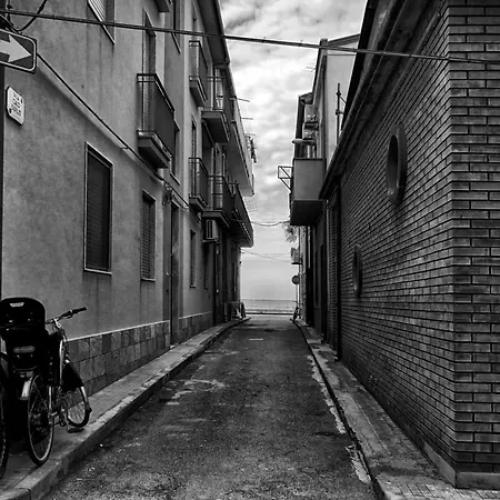 Lo Scoglio Della Formica 住宿加早餐酒店