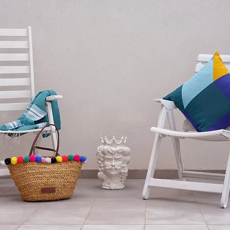 Lo Scoglio Della Formica 住宿加早餐酒店 卡普多兰多