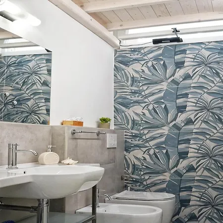 住宿加早餐酒店 Lo Scoglio Della Formica 4*