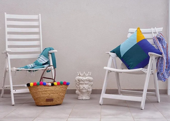 Lo Scoglio Della Formica Alojamento de Acomodação e Pequeno-almoço Capo dʼOrlando