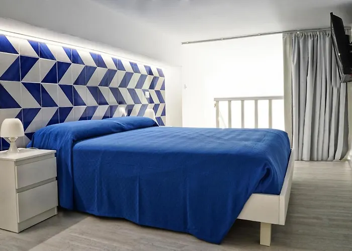 Lo Scoglio Della Formica 4*